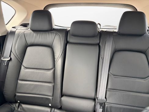 New 2025 MAZDA CX-5 AWD 2.5 S w/ Preferred Package image 12