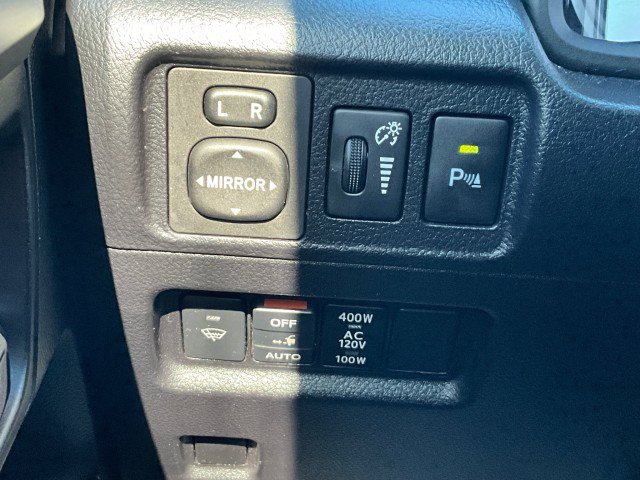 Used 2016 Toyota 4Runner Limited AWD/4WD image 13