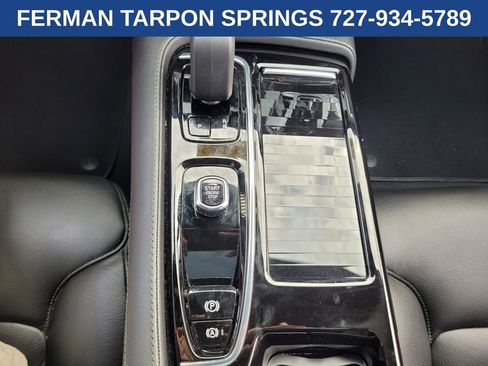 Certified 2023 Volvo S60 T8 Plus image 27