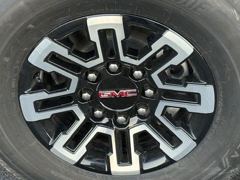 New 2026 GMC Sierra EV Elevation AWD/4WD image 12