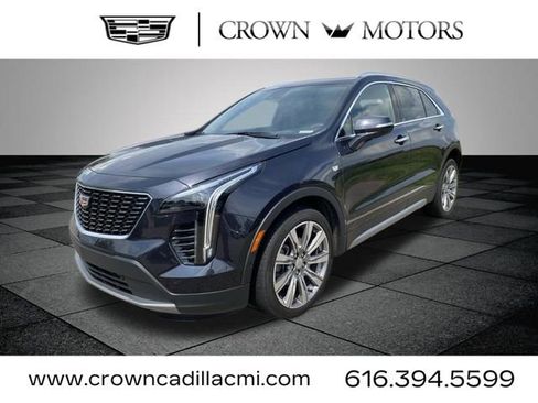 Certified 2023 Cadillac XT4 Premium Luxury w/ Technology Package AWD/4WD image 9