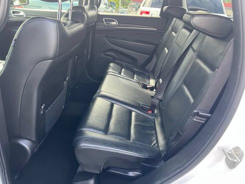 Used 2021 Jeep Grand Cherokee Limited w/ Sun & Sound Group AWD/4WD image 15