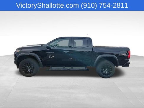 Used 2024 Chevrolet Colorado Trail Boss w/ Technology Package AWD/4WD image 16