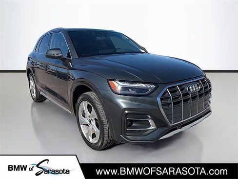 Used 2021 Audi Q5 Prestige image 1