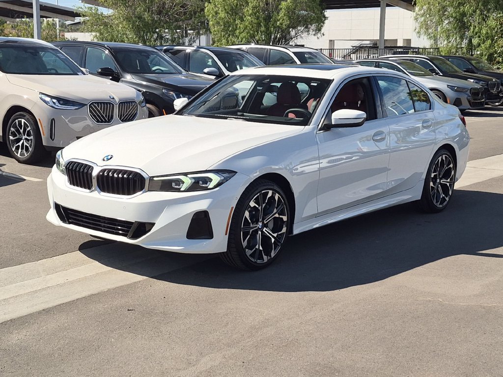 Used 2026 BMW 330i Sedan RWD image 2
