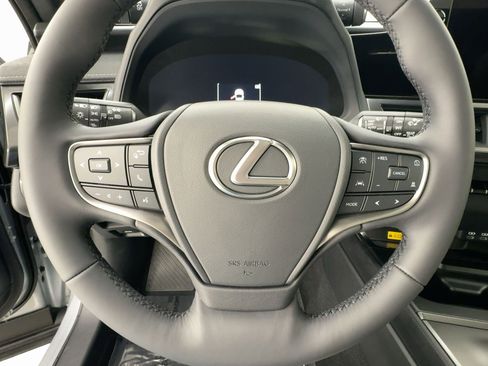 New 2026 Lexus UX 300h FWD image 15