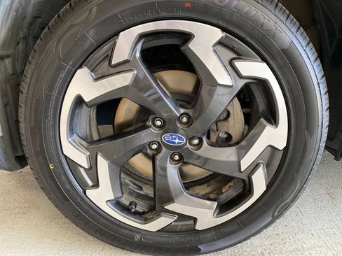 Used 2021 Subaru Crosstrek 2.5i Limited w/ Moonroof Package 2 AWD/4WD image 5