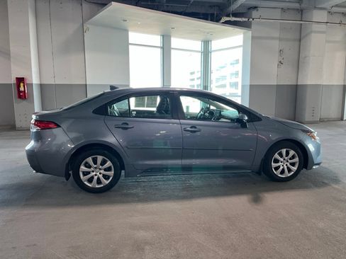 Used 2023 Toyota Corolla LE w/ Carpet Mat Package (TMS) FWD image 12
