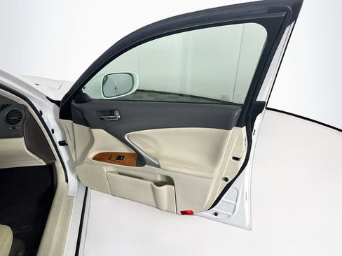 Used 2009 Lexus IS 250 RWD image 31