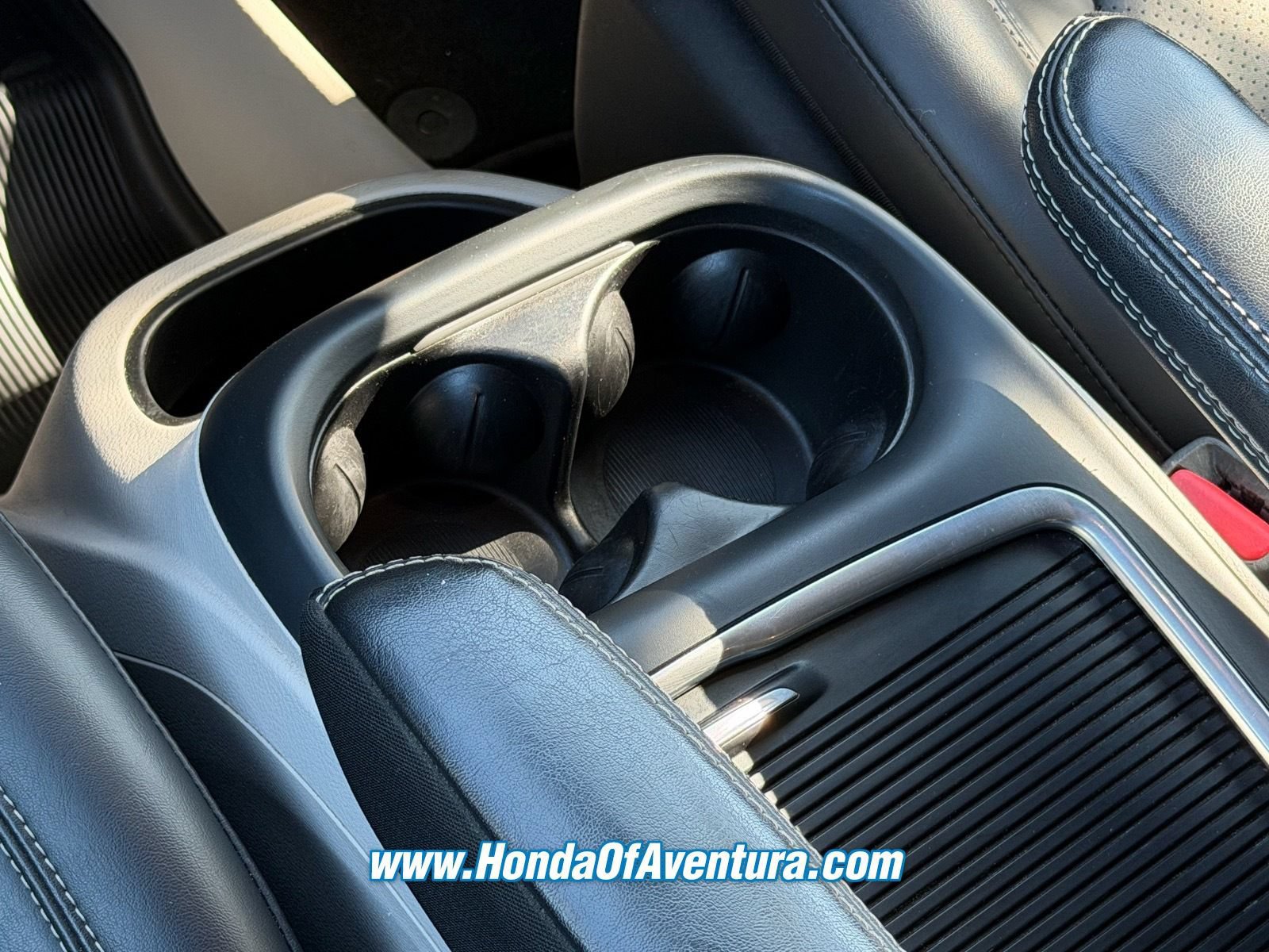 Used 2023 Chrysler Pacifica Touring-L FWD image 22