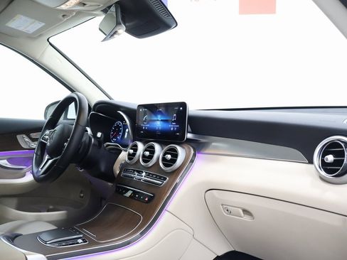 Certified 2022 Mercedes-Benz GLC 300 GLC 300 image 23