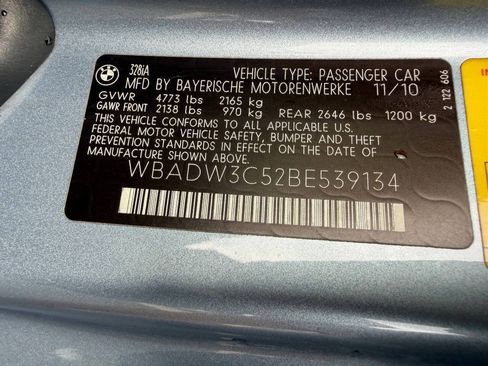 Used 2011 BMW 328i Convertible RWD image 17