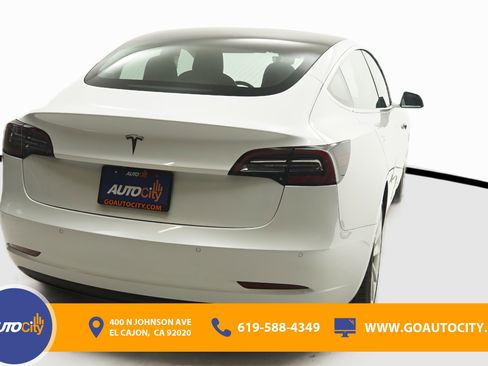 Used 2020 Tesla Model 3 Standard Range image 10
