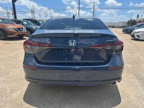 Used 2025 Honda Civic Sport image 21