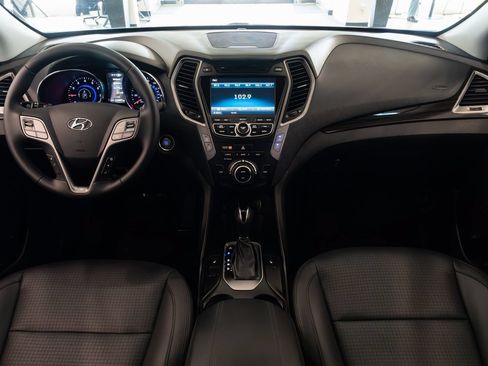 Used 2014 Hyundai Santa Fe Sport 2.0T w/ Navigation Package 06 AWD/4WD image 9