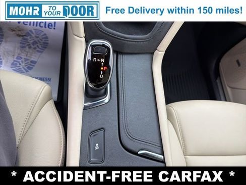 Used 2018 Cadillac XT5 Base image 22