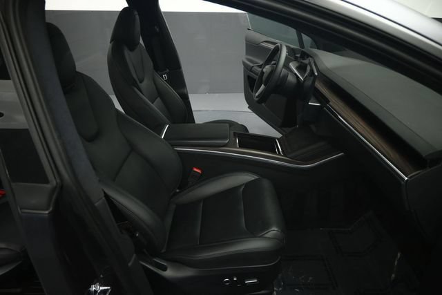 Used 2024 Tesla Model X AWD/4WD image 59