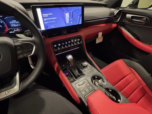Used 2026 Lexus IS 350 F Sport w/ Technology Package RWD image 20