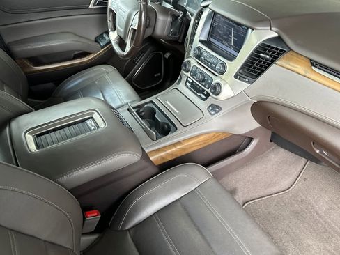 Used 2020 GMC Yukon Denali w/ Open Road Package image 18