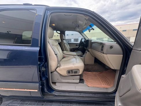 Used 2002 Chevrolet Tahoe LT AWD/4WD image 13
