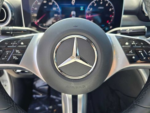 Used 2026 Mercedes-Benz C 300 Sedan image 25