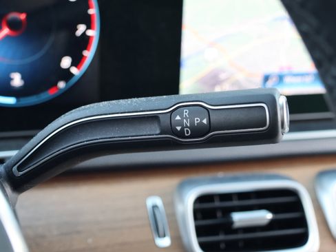 Used 2022 Mercedes-Benz GLE 350 4MATIC image 26