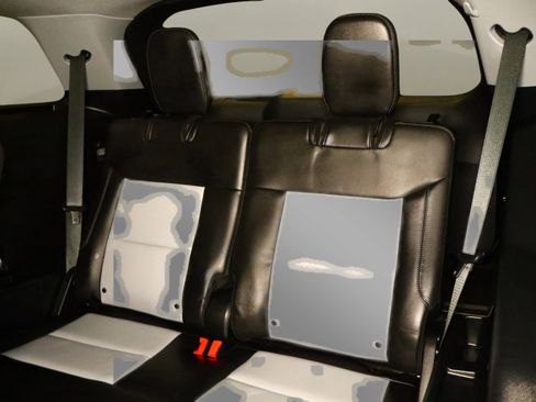 Used 2023 Ford Explorer XLT w/ Equipment Group 202A image 17