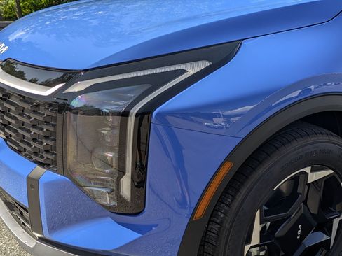 New 2026 Kia Sportage EX w/ EX Panorama Roof Package image 7