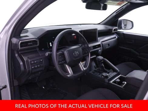Used 2025 Toyota 4Runner TRD Off-Road AWD/4WD image 4