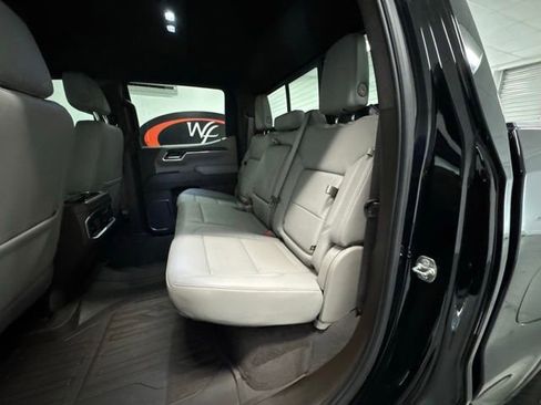 Used 2025 GMC Sierra 1500 SLT w/ SLT Premium Plus Package AWD/4WD image 9