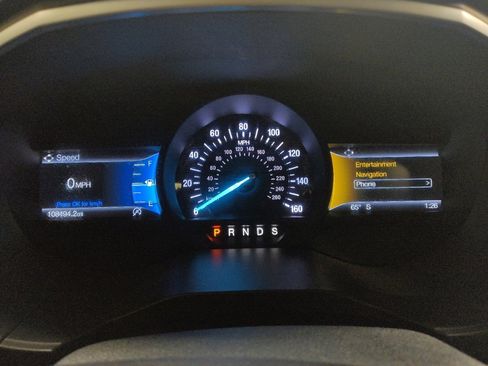 Used 2019 Ford Edge SEL w/ Equipment Group 201A FWD image 23
