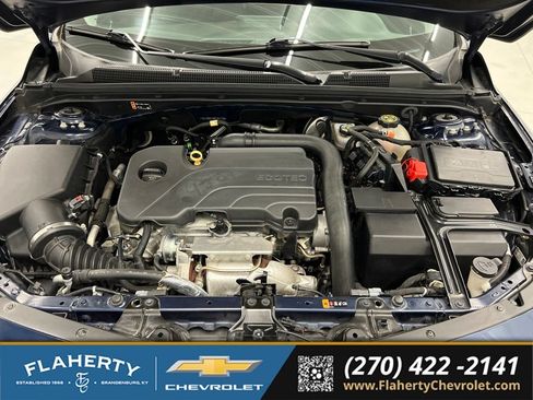 Used 2021 Chevrolet Malibu LT FWD image 16