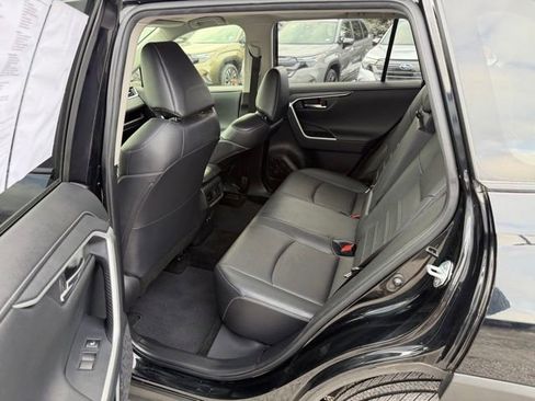 Used 2019 Toyota RAV4 Limited w/ Cold Weather Package image 9