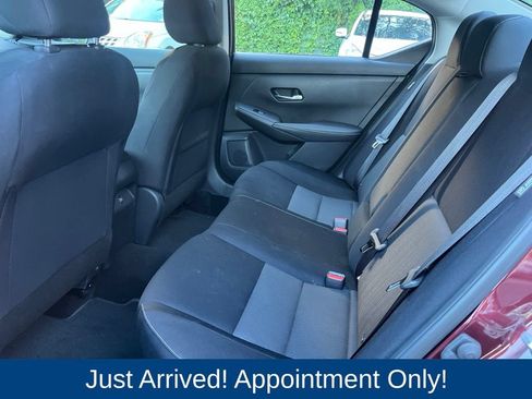 Used 2020 Nissan Sentra SV FWD image 11