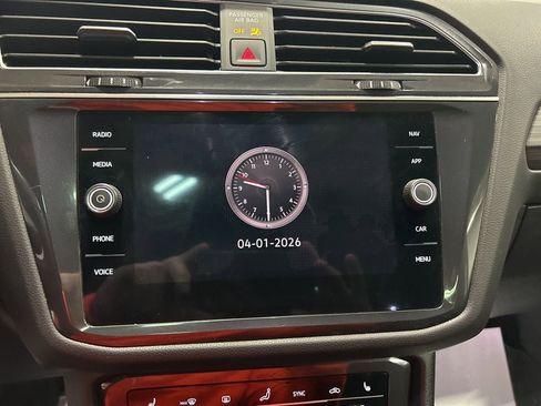 Used 2022 Volkswagen Tiguan SEL R-Line image 15