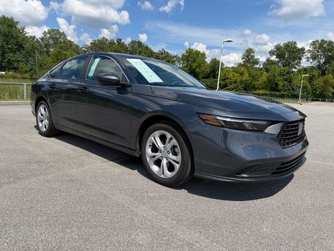 Used 2024 Honda Accord LX image 7