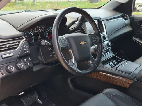 Used 2017 Chevrolet Tahoe Premier AWD/4WD image 7