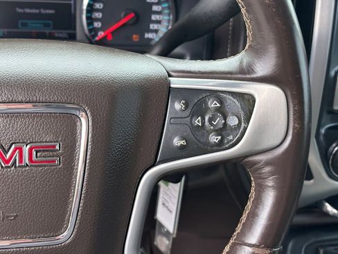 Used 2018 GMC Sierra 1500 SLT w/ Texas SLT Premium Package AWD/4WD image 19