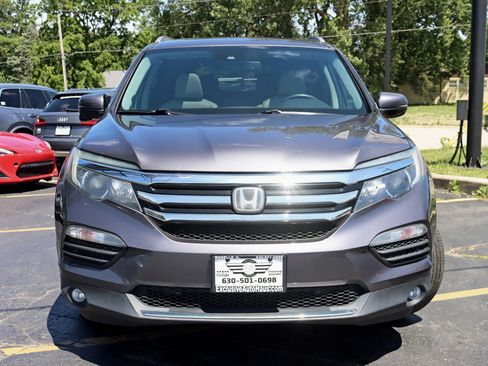 Used 2017 Honda Pilot Touring image 9
