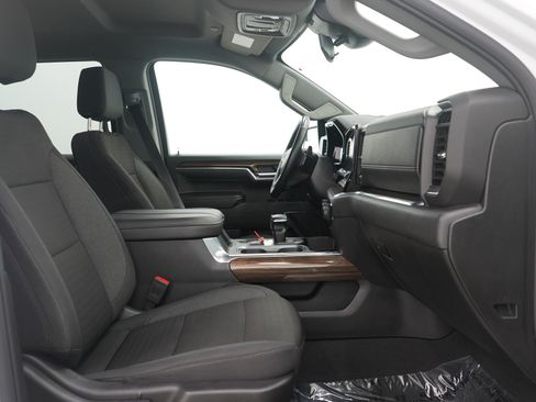 Used 2024 Chevrolet Silverado 1500 RST w/ Protection Package image 13