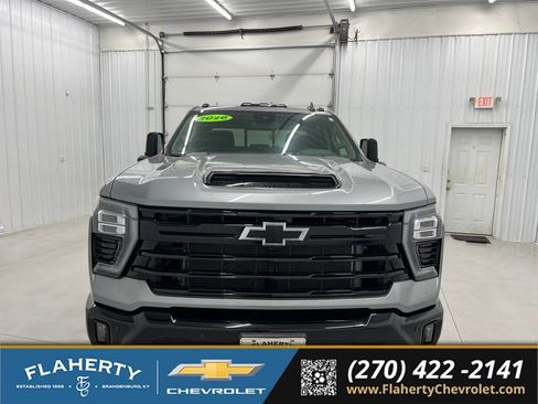 Used 2026 Chevrolet Silverado 3500 LT w/ Trail Boss Package AWD/4WD image 7