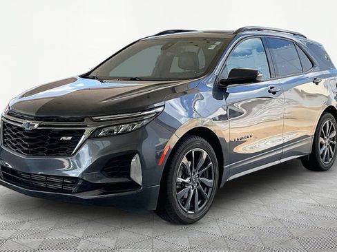 Used 2022 Chevrolet Equinox RS w/ RS Leather Package FWD image 3