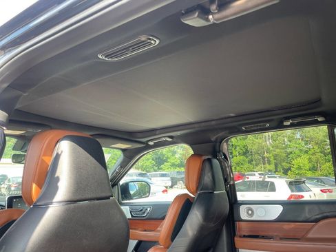 Used 2018 Lincoln Navigator Reserve w/ Technology Package AWD/4WD image 66