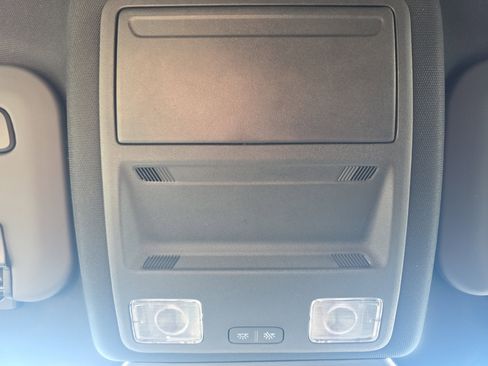 Certified 2023 Ford Escape ST-Line Elite w/ Premium Technology Package image 40