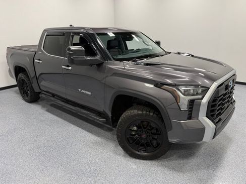 Used 2023 Toyota Tundra Limited w/ TRD Off-Road Package AWD/4WD image 40