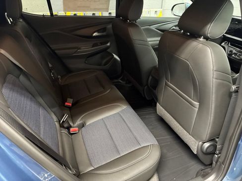 New 2026 Buick Envista Sport Touring w/ Convenience I Package FWD image 8