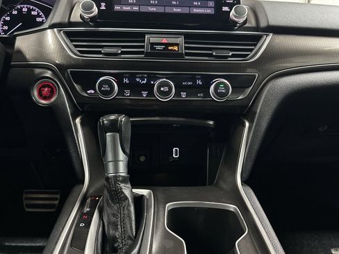 Used 2020 Honda Accord Sport image 24
