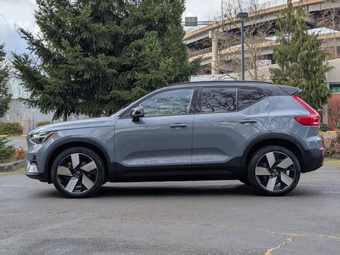 Used 2023 Volvo XC40 Recharge Ultimate w/ Protection Package Premier image 4