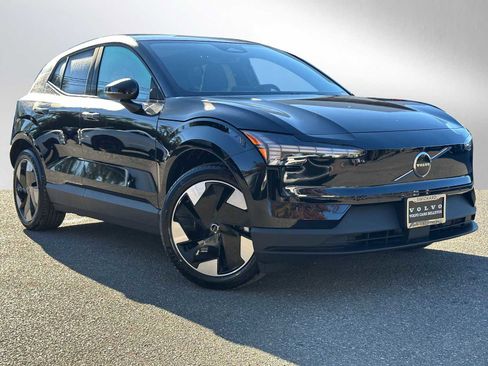 New 2025 Volvo EX30 Plus w/ Protection Package Premier image 1
