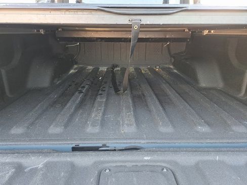 Used 2024 Jeep Gladiator Mojave w/ Technology Group image 26